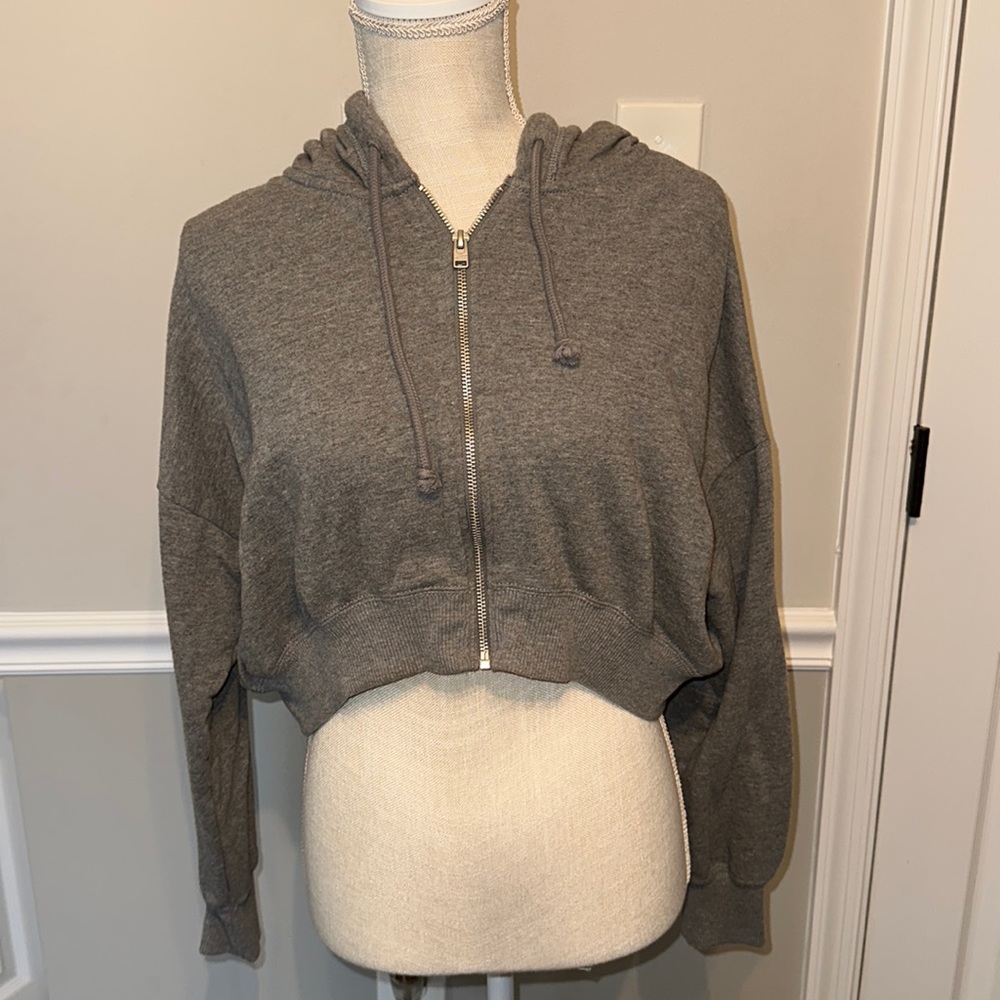 Hollister cropped sweatshirt